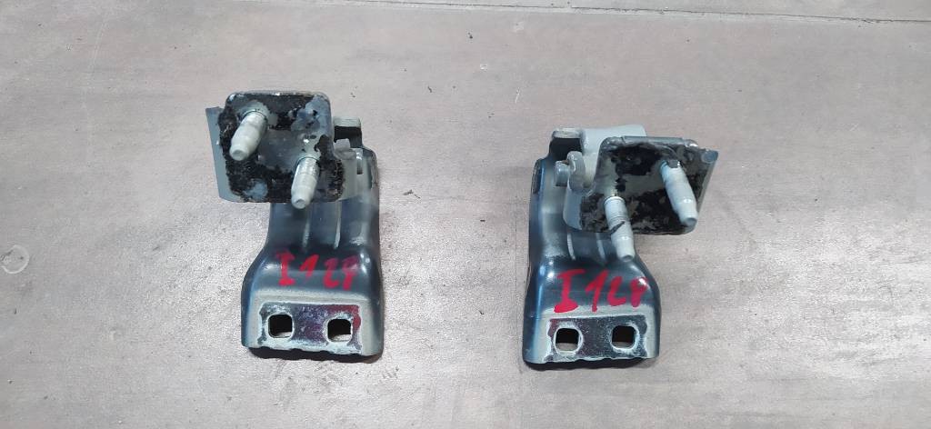Zámky pánty kufra VW Volkswagen Passaat B7 Variant