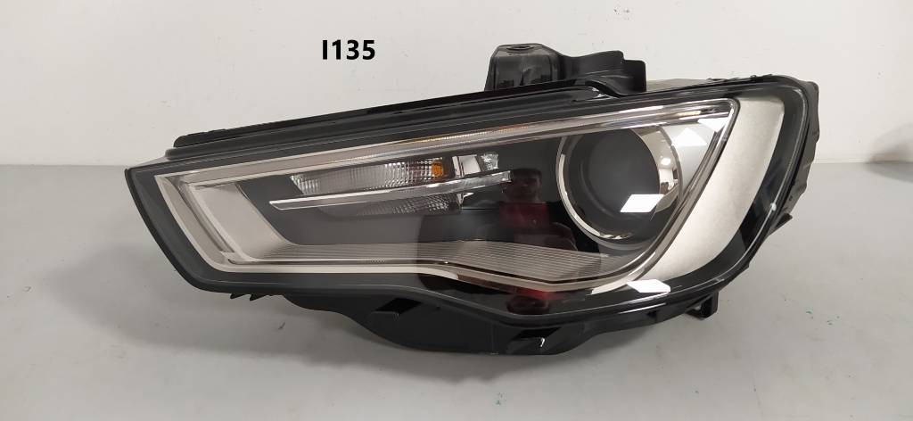 Ľavé predné svetlo Audi A3 S3 RS3 8V HELLA