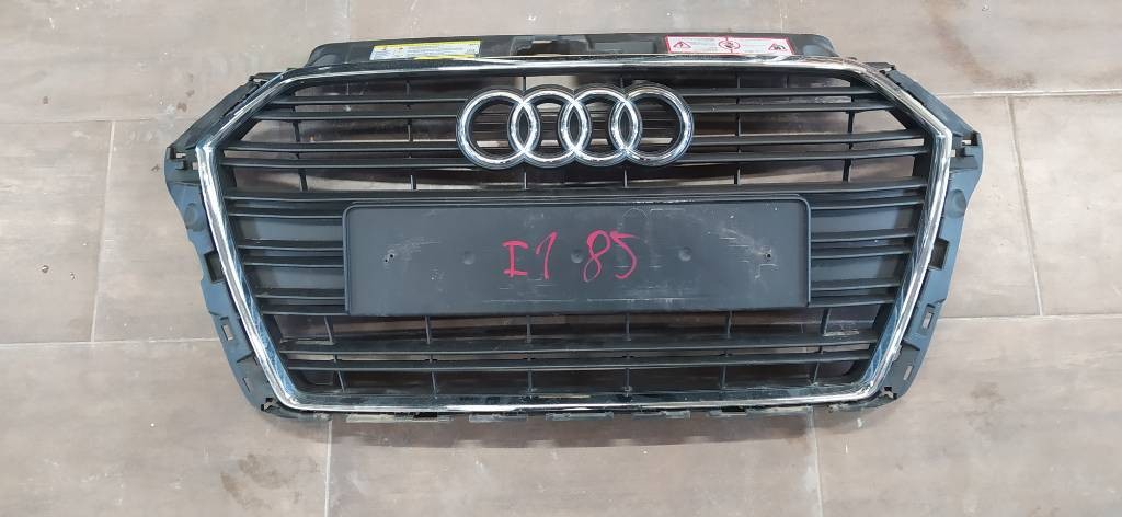 Maska mriežka Audi A3 LIFT 8V3
