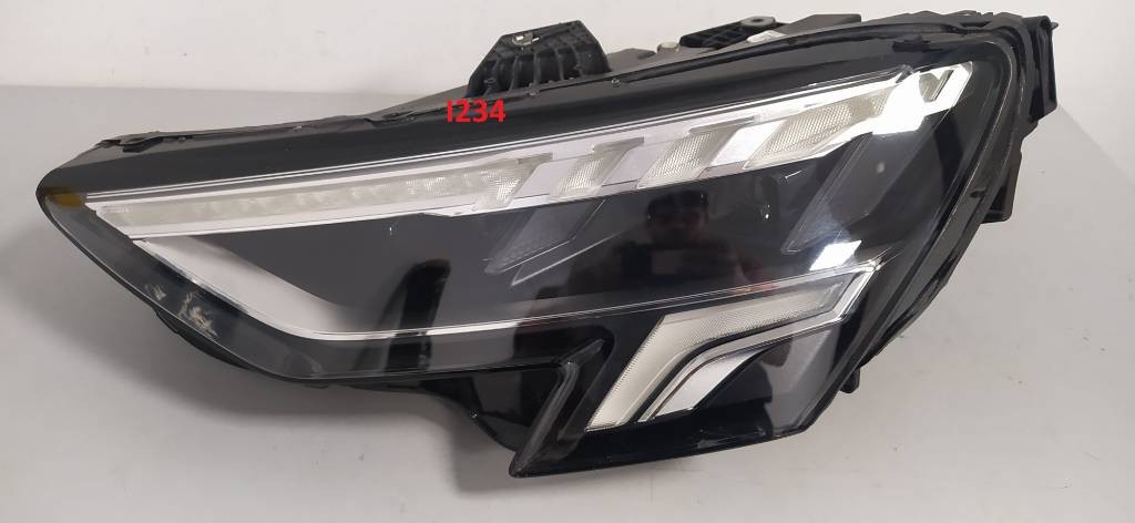Ľavé predné svetlo Audi A3 S3 FULL LED 8Y
