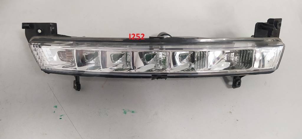 Ľavé denné svetlo Citroen C4 PICASSO LED LIFT