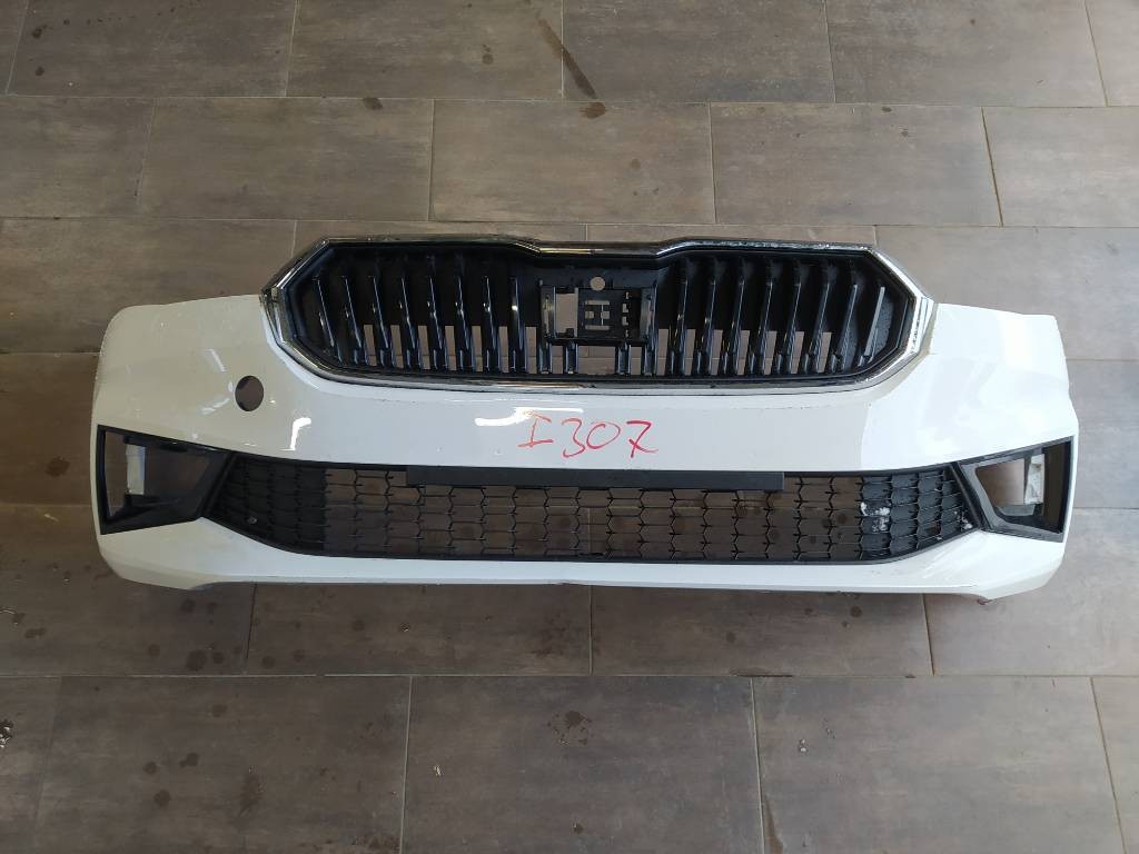 Predný nárazník Škoda Fabia IV 4 6VA