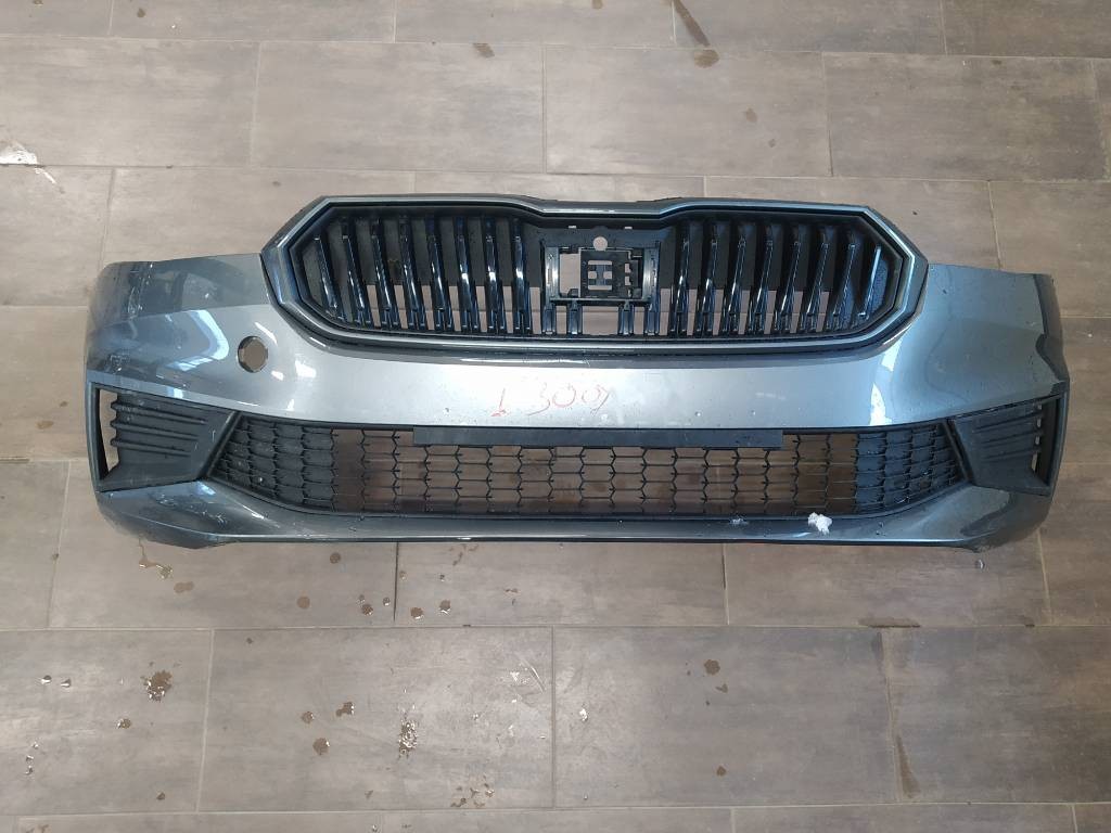 Predný nárazník Škoda Fabia IV 4 6VA