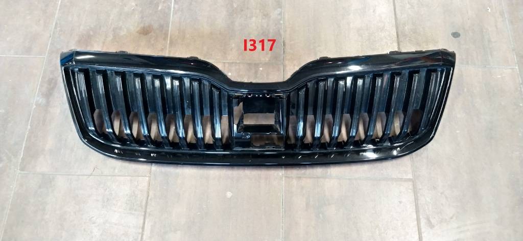 Maska mriežka nárazníka Škoda Superb III 3 3V0