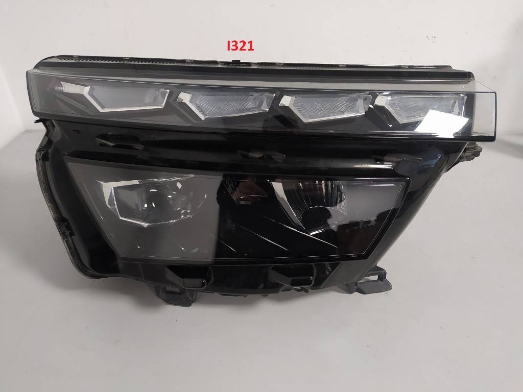 Pravé predné svetlo Škoda Kamiq FULL LED 658