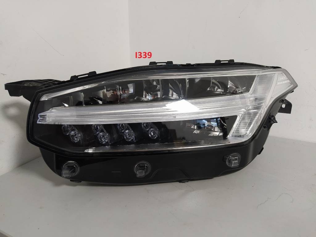 Ľavé predné svetlo VOLVO XC 90 FULL LED