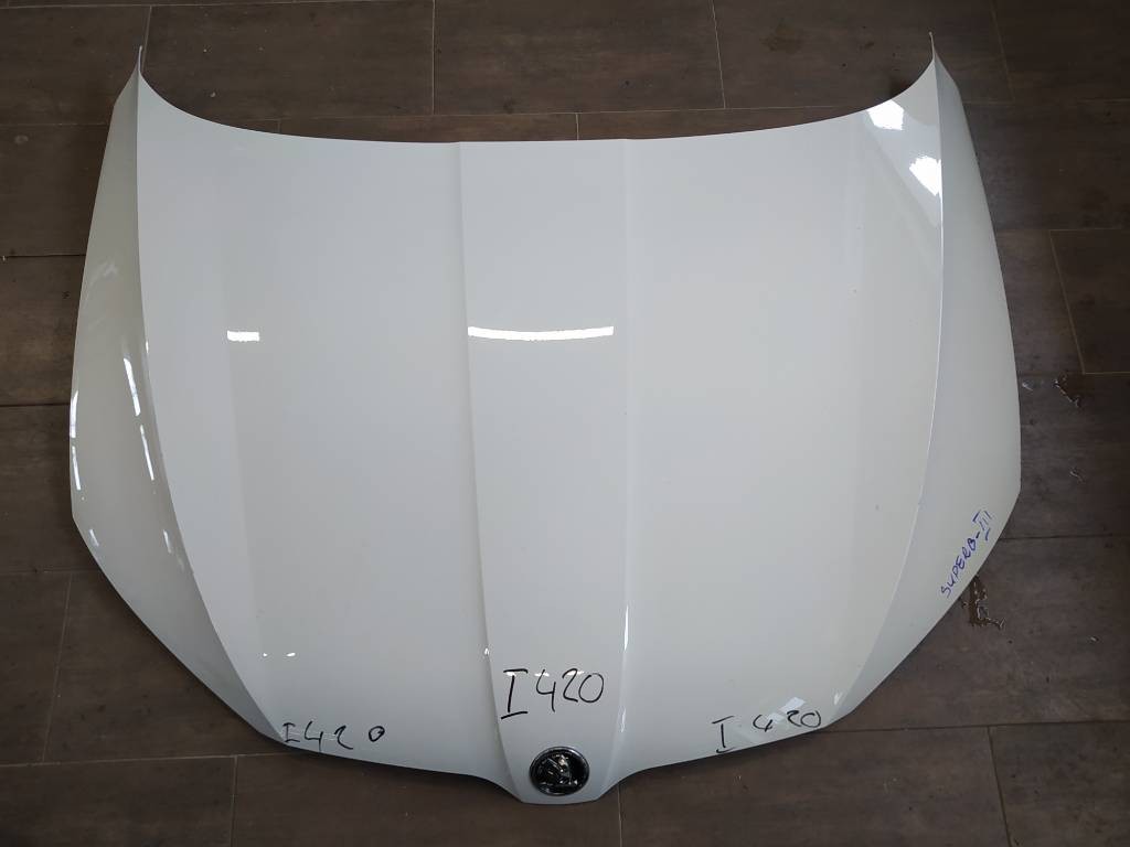 Predná kapota Škoda Superb III 3 3V