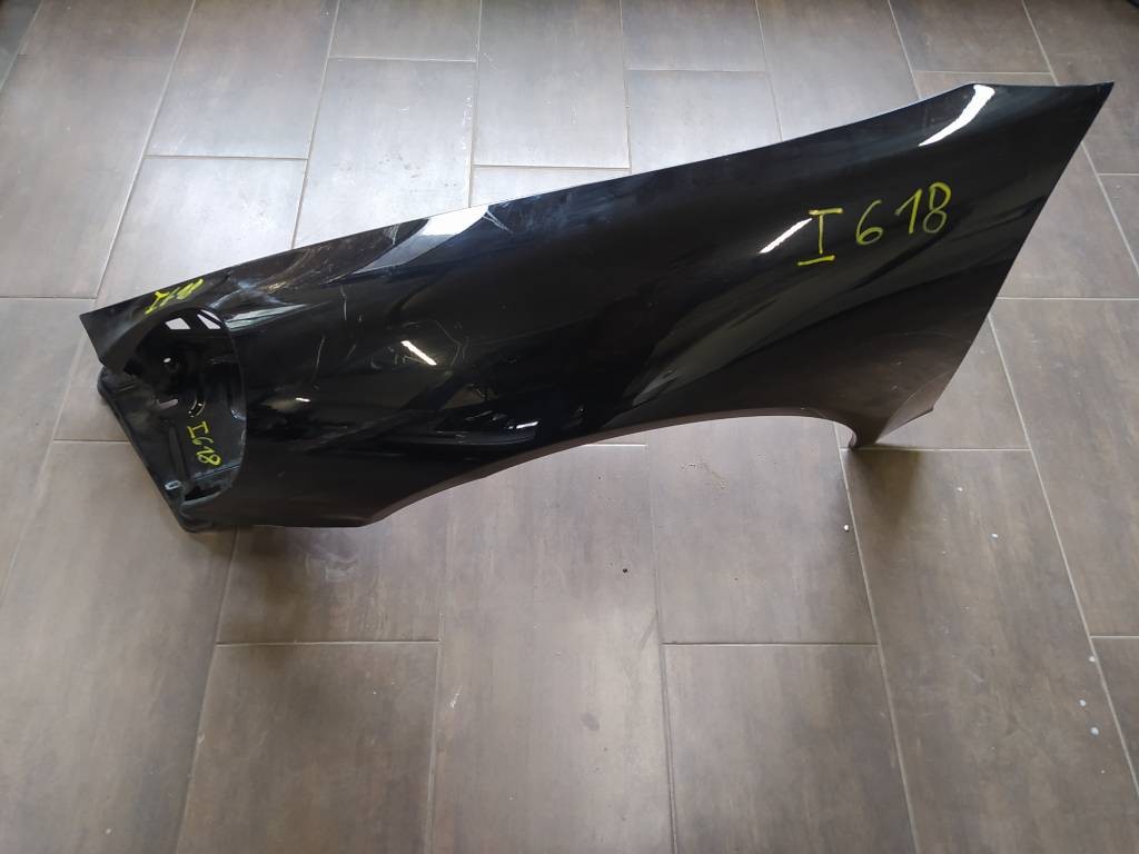 Ľavý predný blatník Porsche 911 991