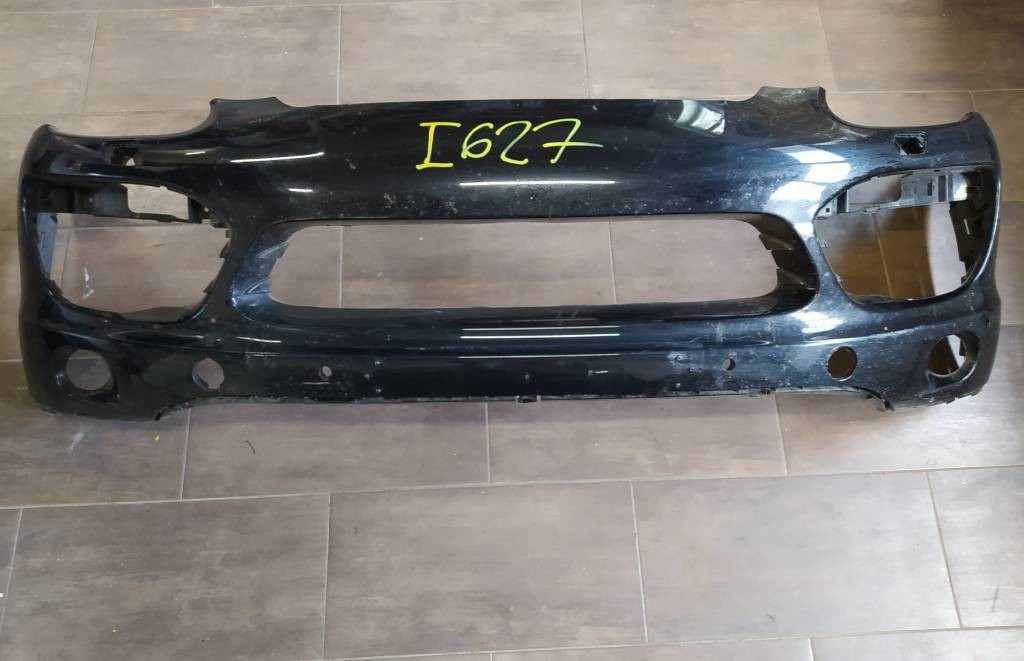 Predný nárazník PORSCHE CAYENNE 958 7P5 4PDC