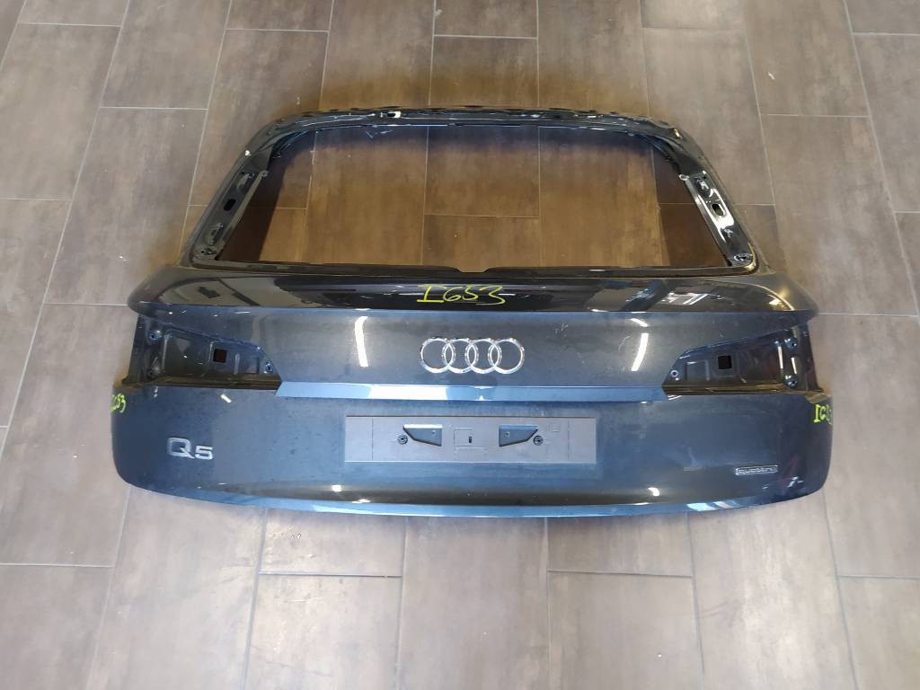 Zadná kapota kufor kufrové dvere Audi Q5 80A