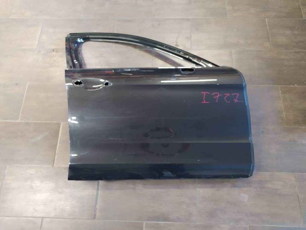 Pravé predné dvere Porsche Panamera 970