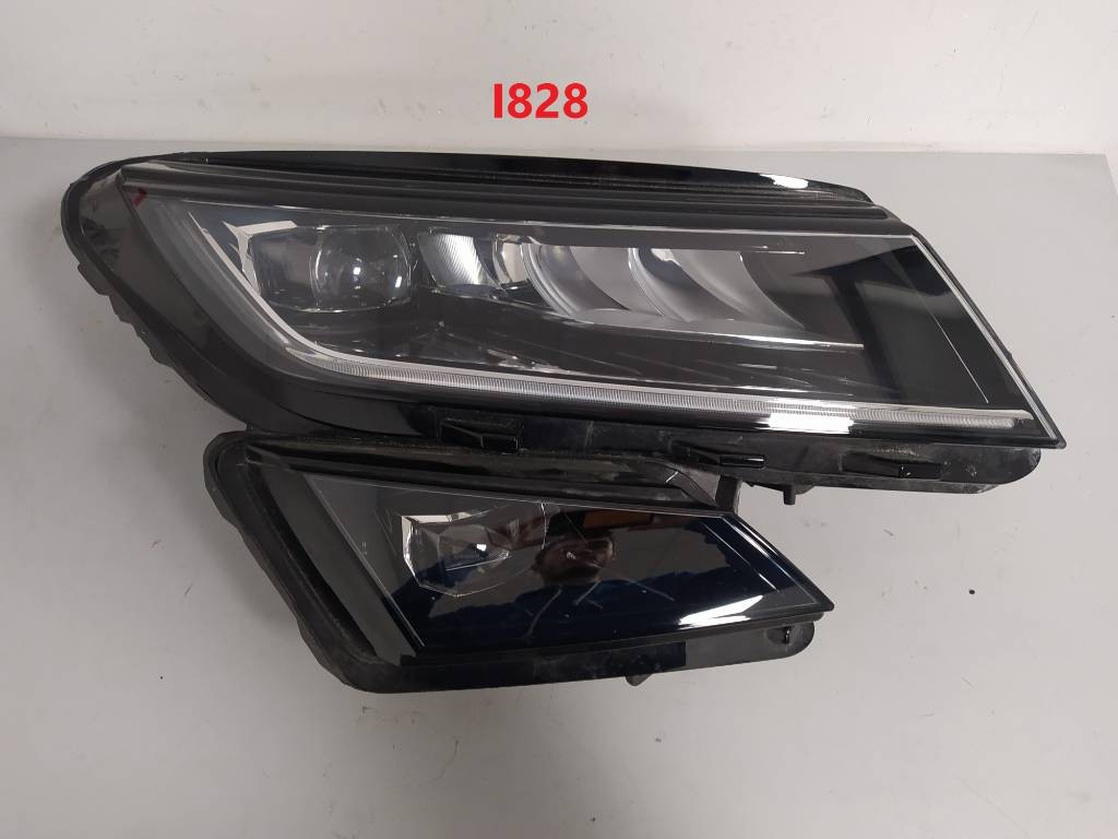 Pravé predné svetlo Škoda Kodiaq FULL LED 566