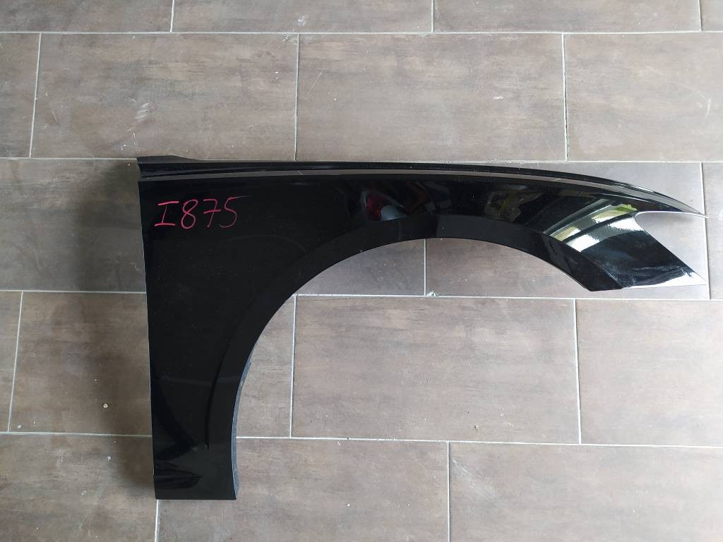 Pravý predný blatník Audi A6 C8 4K