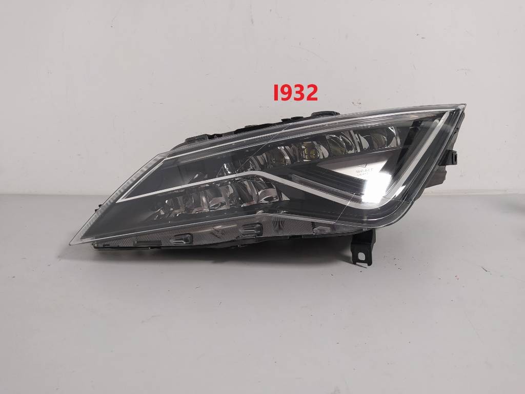 Ľavé predné svetlo Seat Leon III 3 FULL LED LIFT