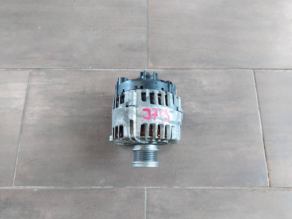 Alternátor VW ŠKODA AUDI SEAT 2.0 TDI 04L903023H