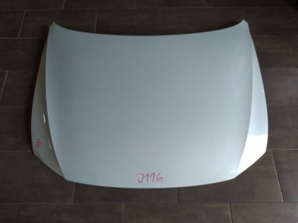 Predná kapota VW Volkswagen Passat B8 3G