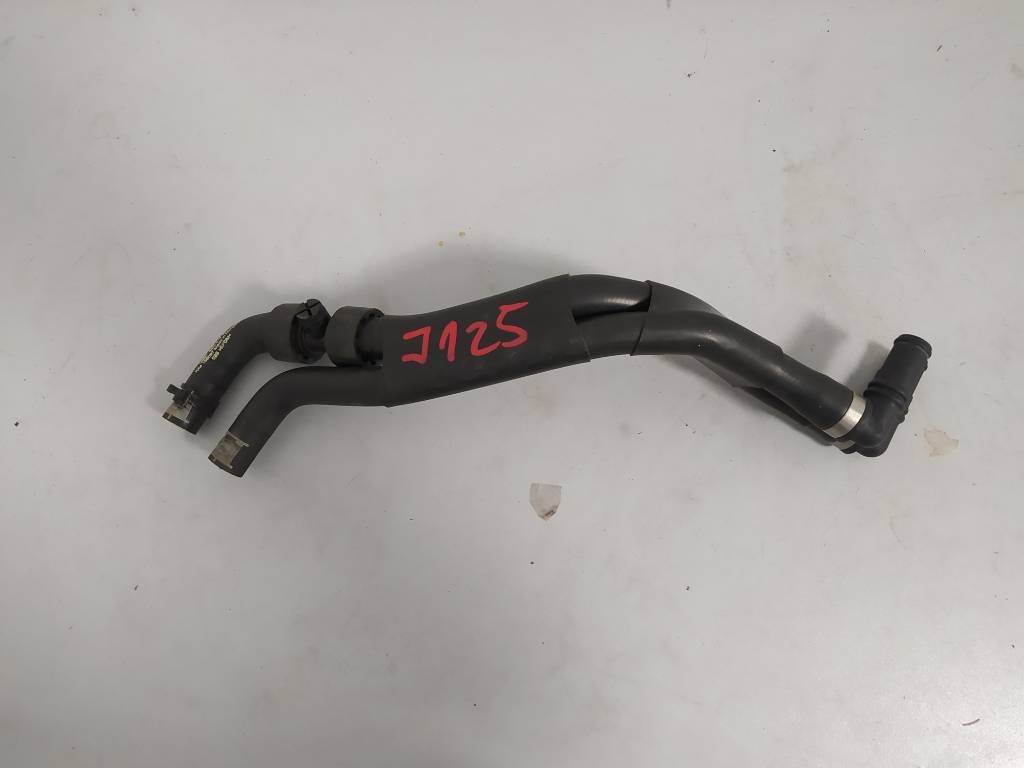 Hadica rúra potrubie vody Audi Q7 Q8 VW Touareg 3