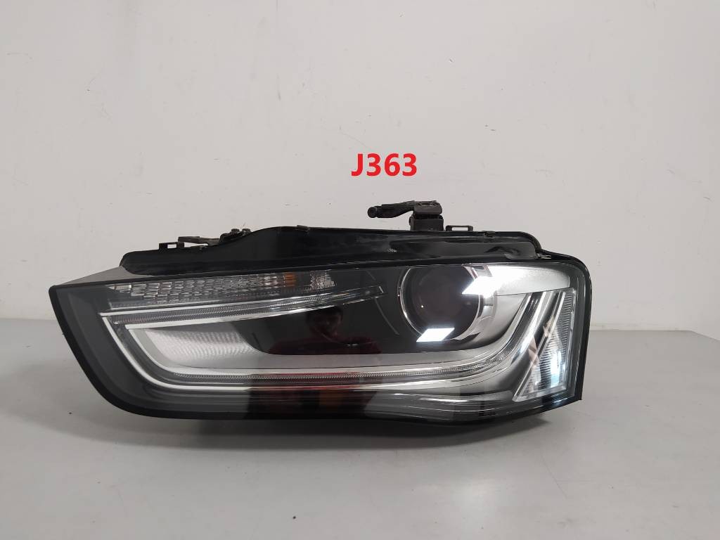 Ľavé predné svetlo XENON BIXENON Audi A4 B8 8K