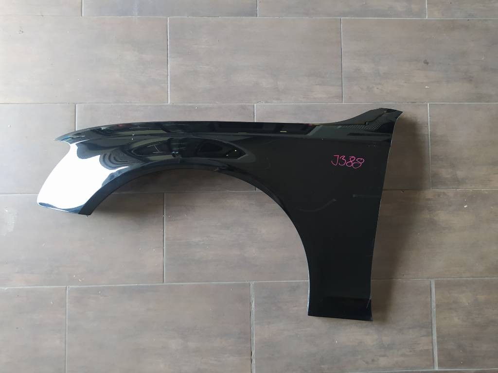 Ľavý predný blatník Audi A4 B8 8K pred lift