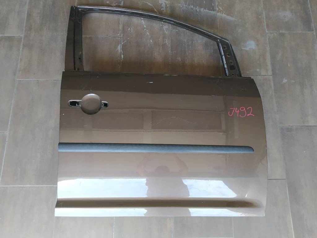 Pravé predné dvere VW Volkswagen Touran 1T