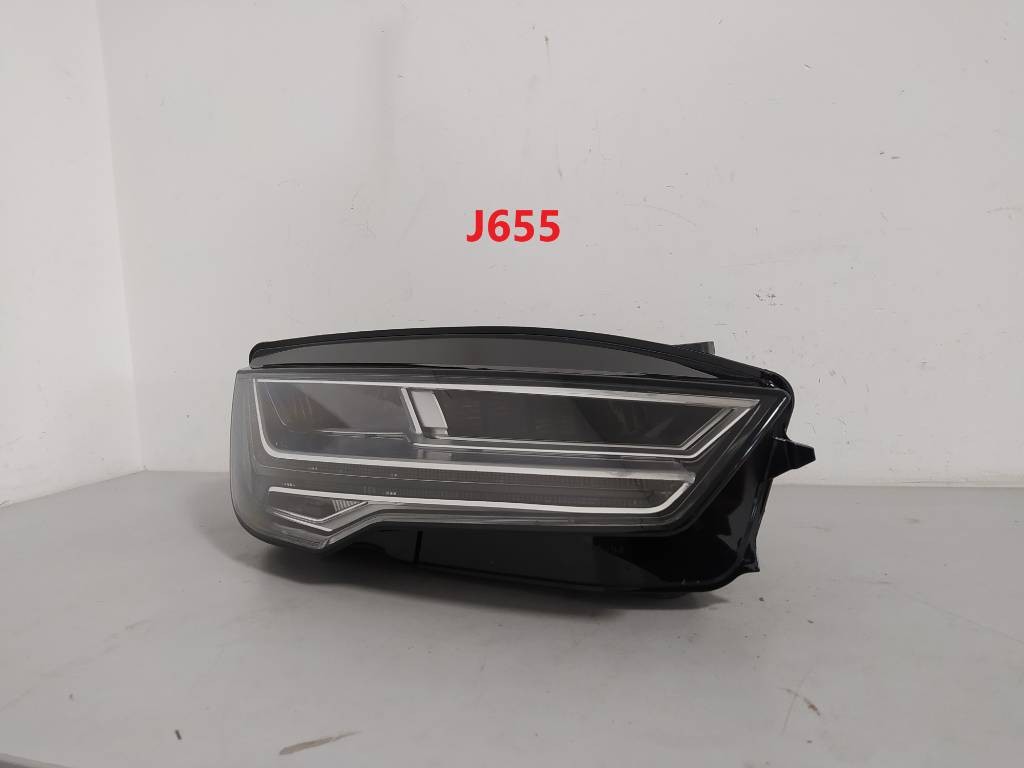 Pravé predné svetlo Audi A7 FULL LED MATRIX 4G8