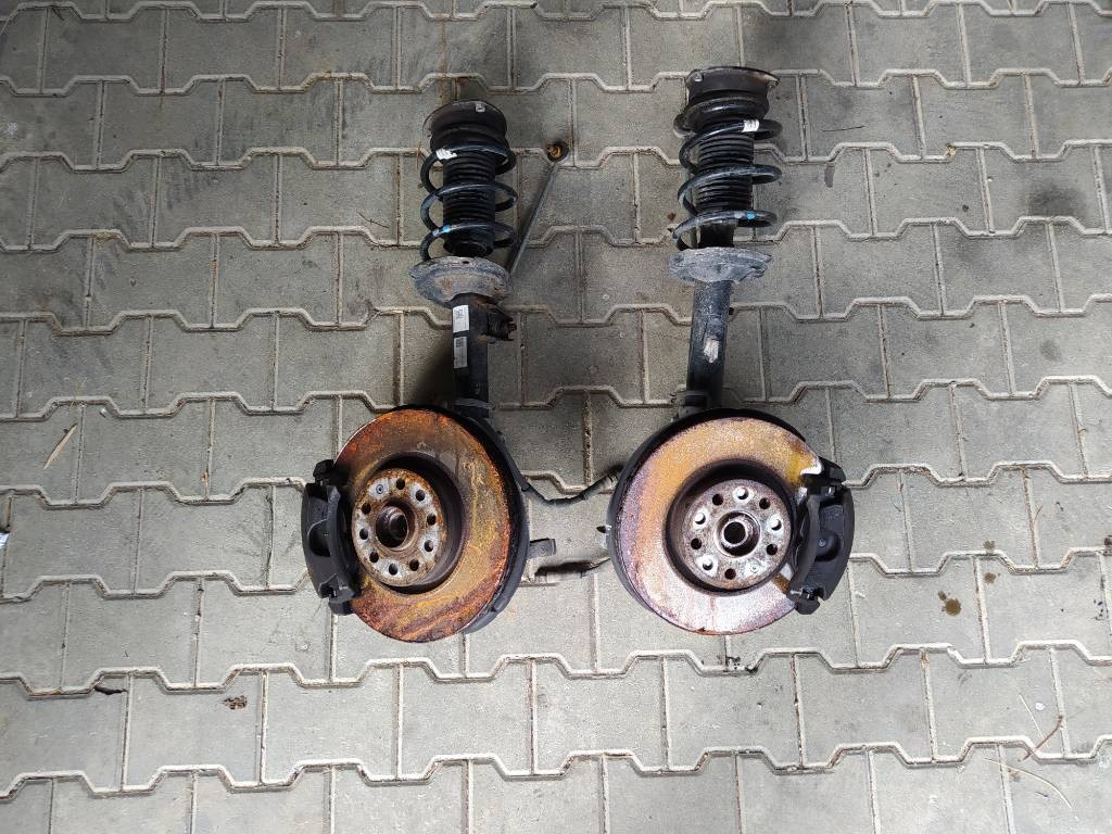 Predné tlmiče náboje otoče zavesenia VW ŠKODA SEAT