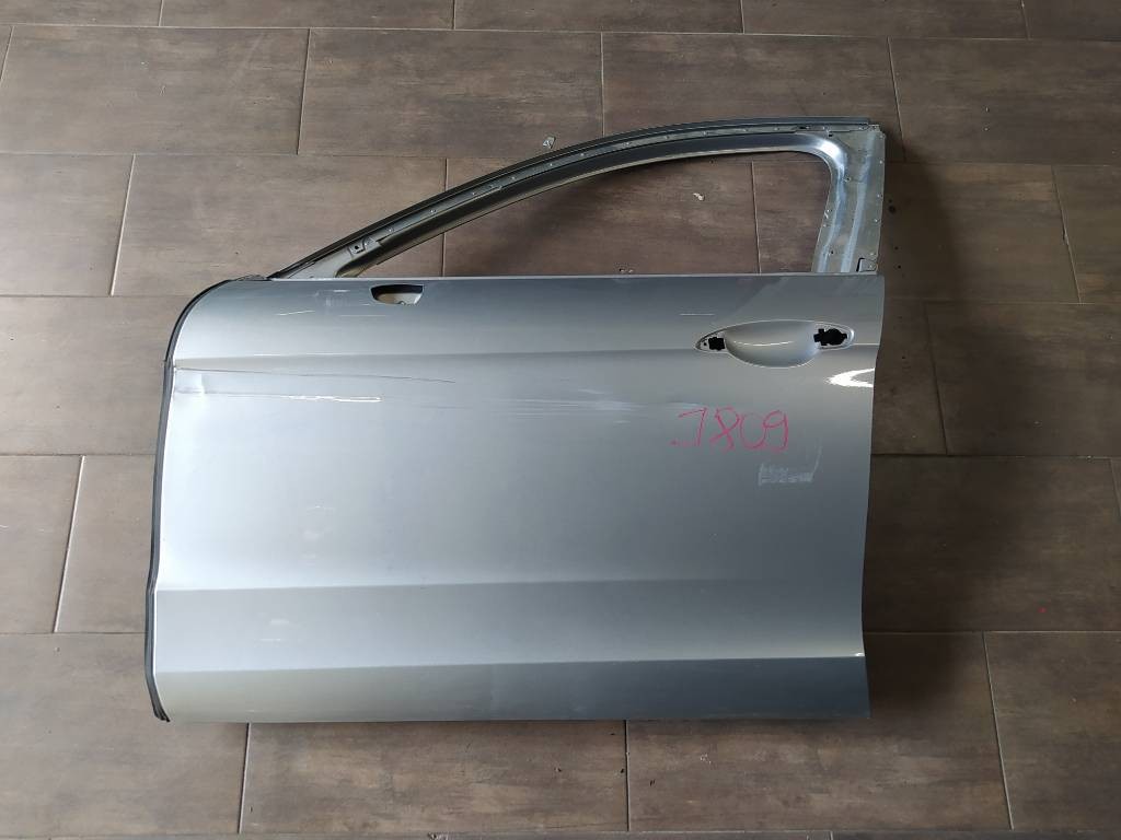 Ľavé predné dvere PORSCHE PANAMERA 971