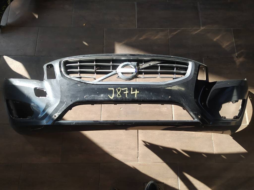 Predný nárazník VOLVO S60 II 2V60 10-13