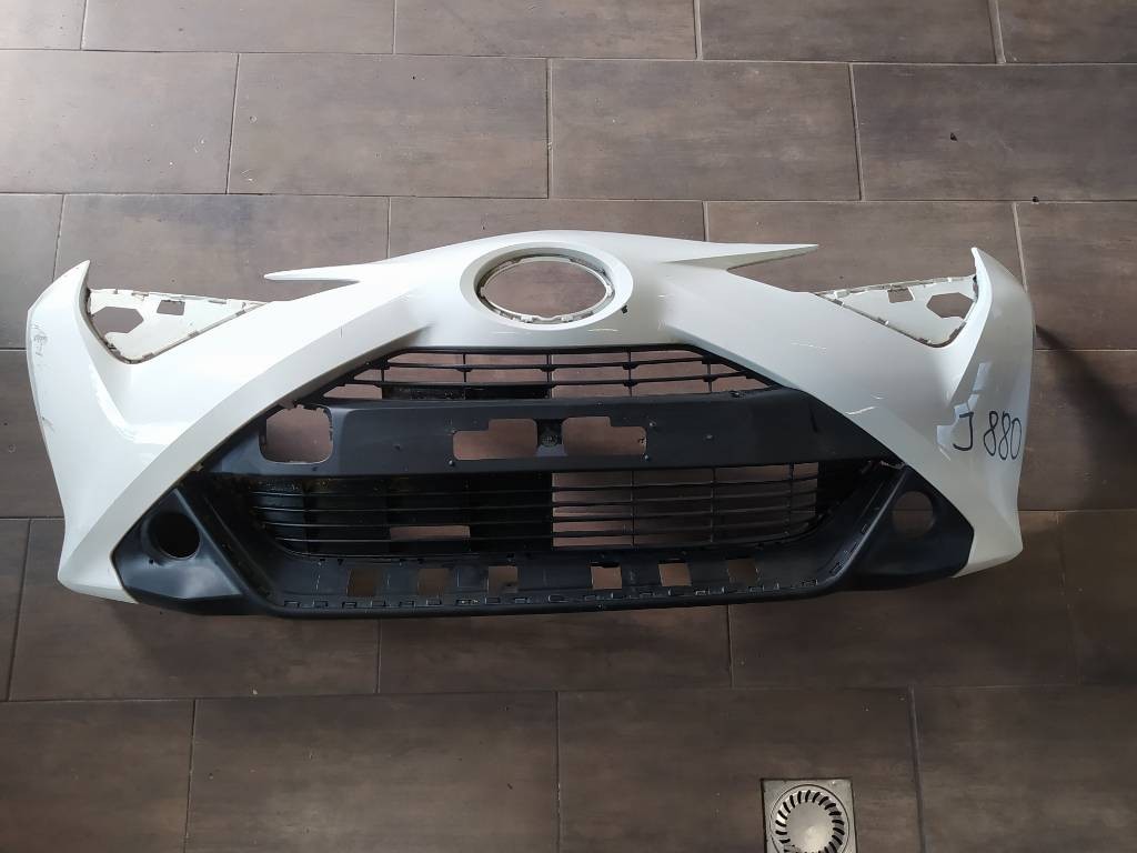 Predný nárazník Toyota Aygo II 2 FACELIFT 18-
