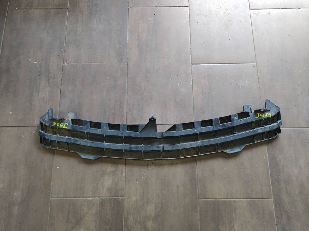 Absorber predného nárazníka Toyota Hilux VIII 8