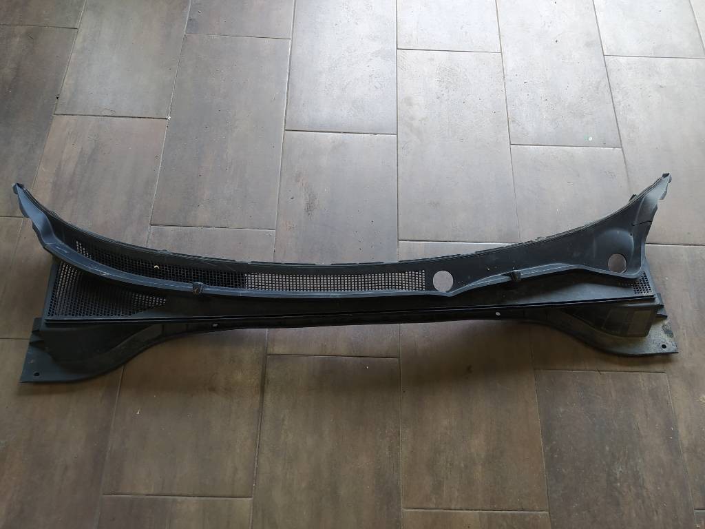 Torpédo lišta stieračov HYUNDAI TUCSON III LIFT