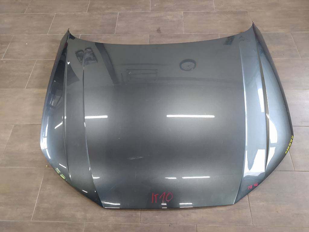 Predná kapota Audi A4 B9 8W