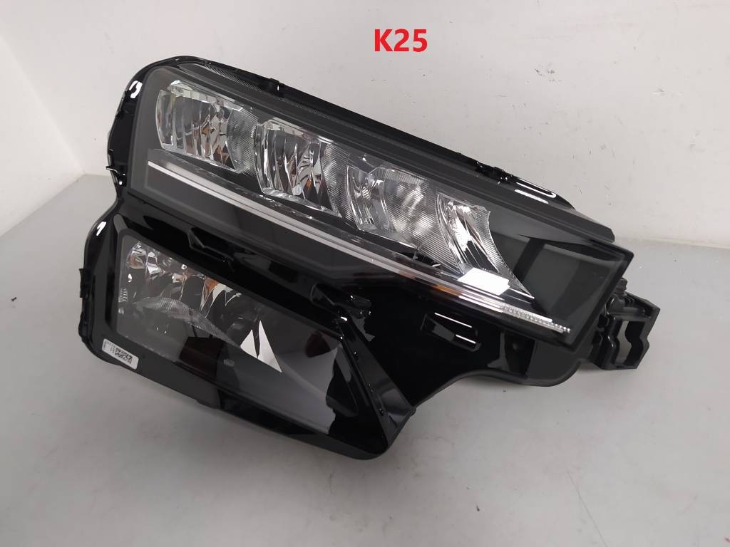 Pravé predné svetlo SKODA KAROQ LIFT FULL LED 57B