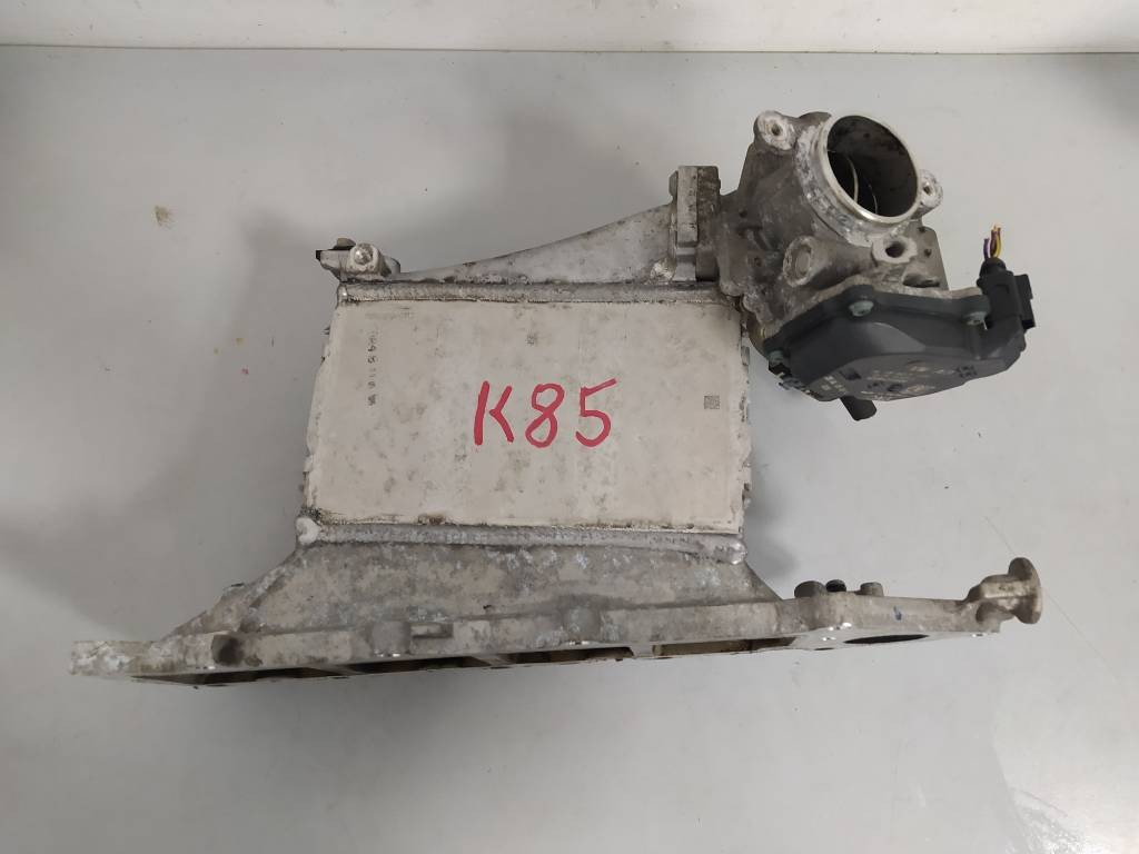 Sacie potrubie chladič VW Škoda Audi Seat 1.6 TDI