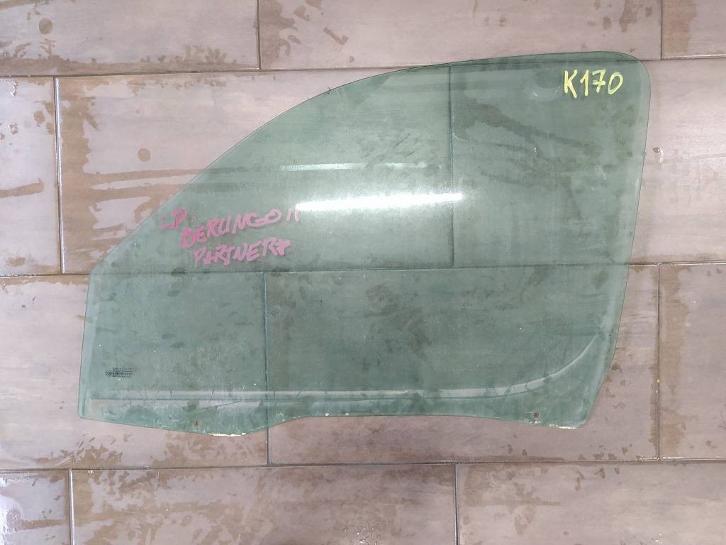 Ľavé predné sklo dverí Citroen Berlingo II 2