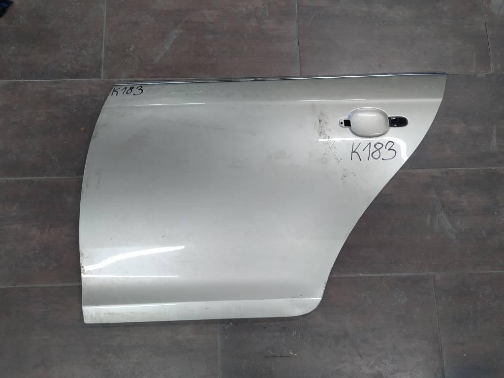 Ľavé zadné dvere VW Volkswagen Golf V 5 Jetta 1K