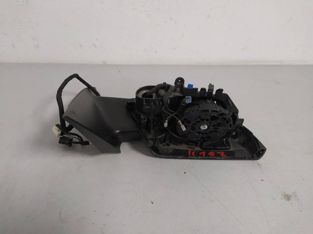 Pravé spätné zrkadlo Mercedes Benz CLA W117 6 PIN