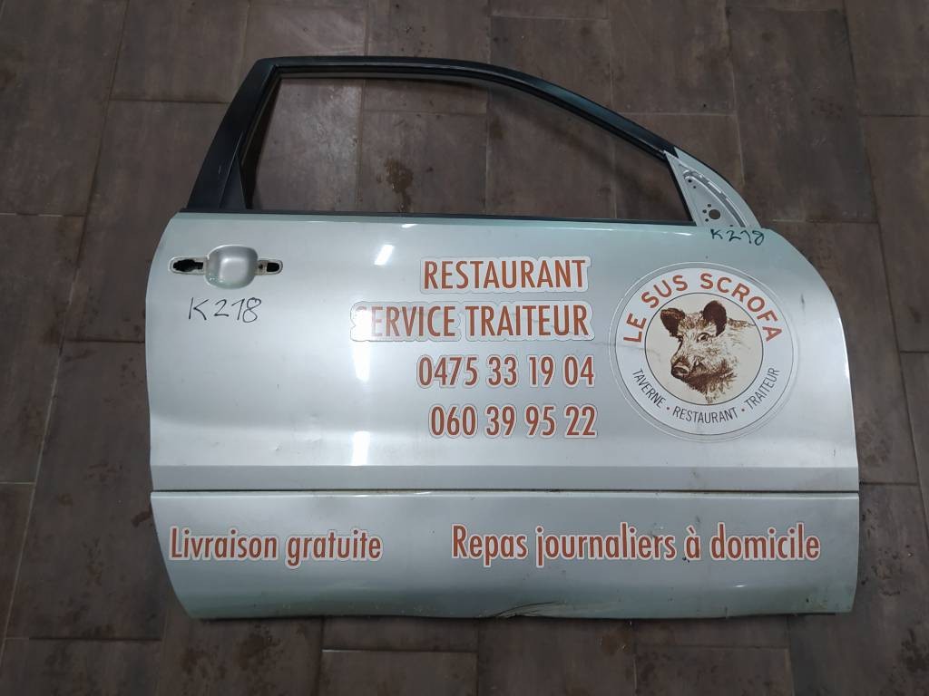 Pravé predné dvere Suzuki Grand Vitara 2011-