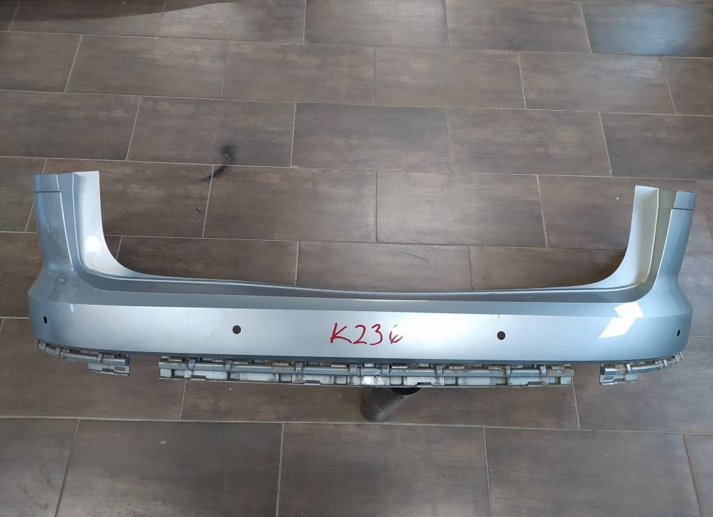 Zadný nárazník VW Volkswagen Touareg III 3 760