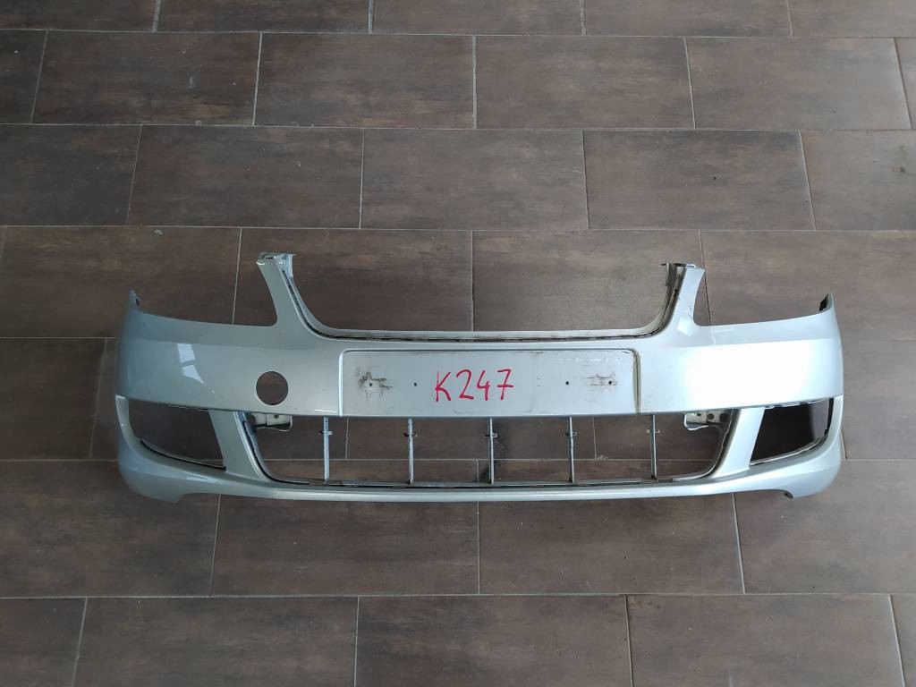 Predný nárazník Škoda Fabia II 2 5J