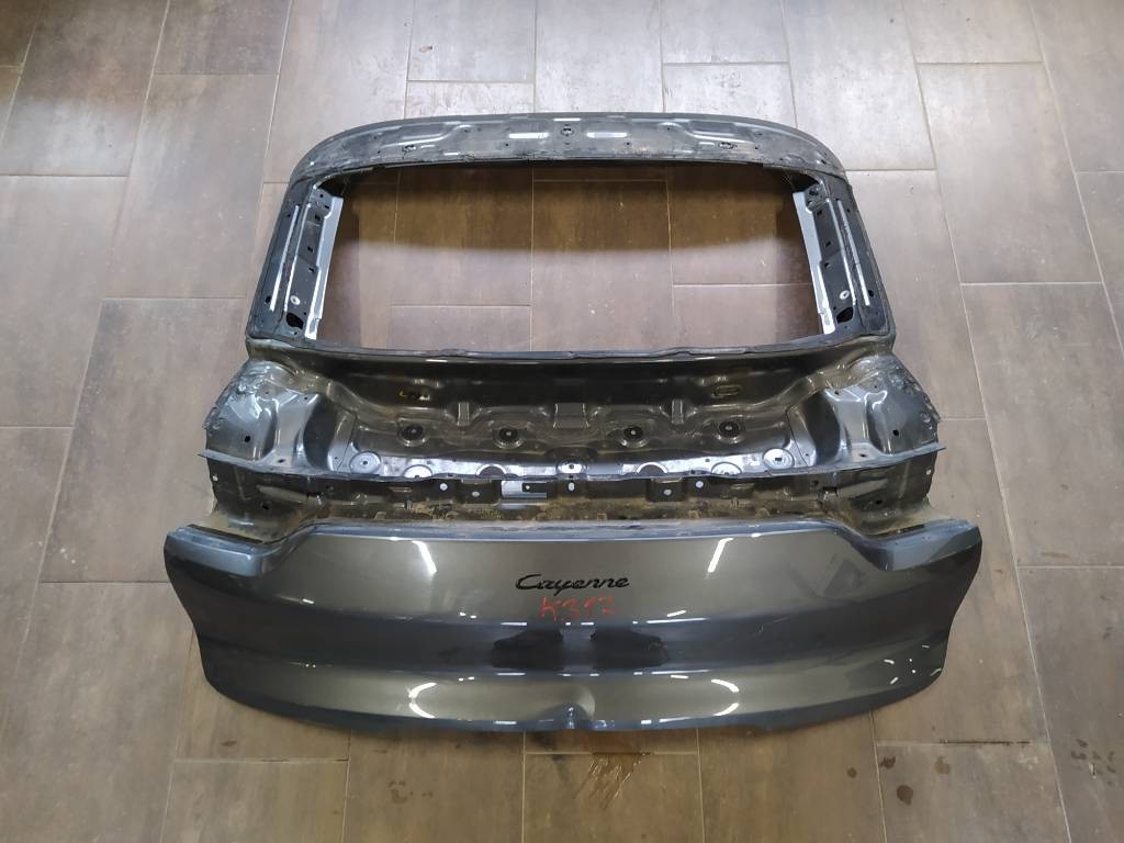 Zadná kapota kufor Porsche Cayenne III 3 S 9Y