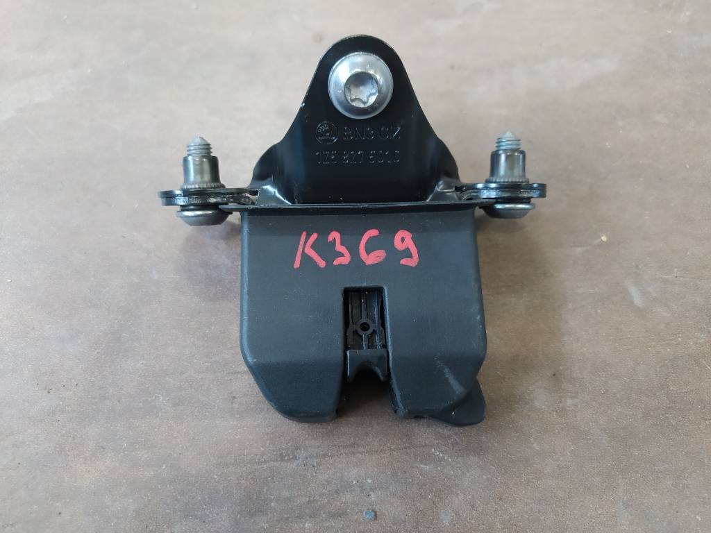 Zámok zadnej kapoty kufra Škoda Octavia II 2 1Z