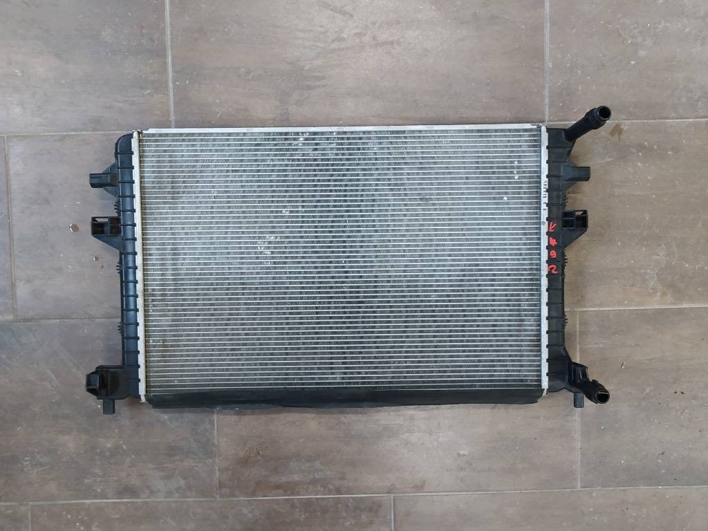 Chladič vody VW AUDI SEAT ŠKODA 1.6 TDI 1.5 TSI