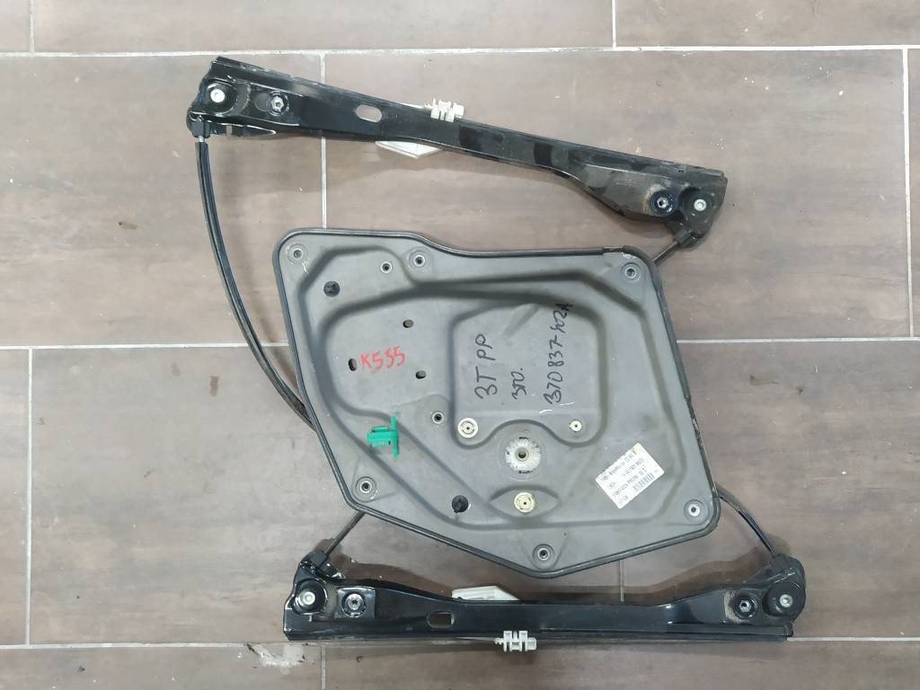 Mechanizmus sťahovania okien Škoda Superb II 2 3T