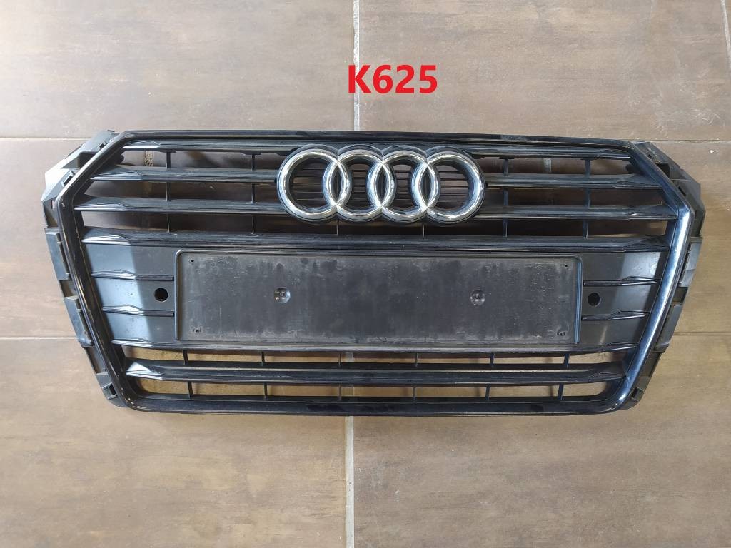 Maska mriežka predného nárazníka Audi A4 B9 8W