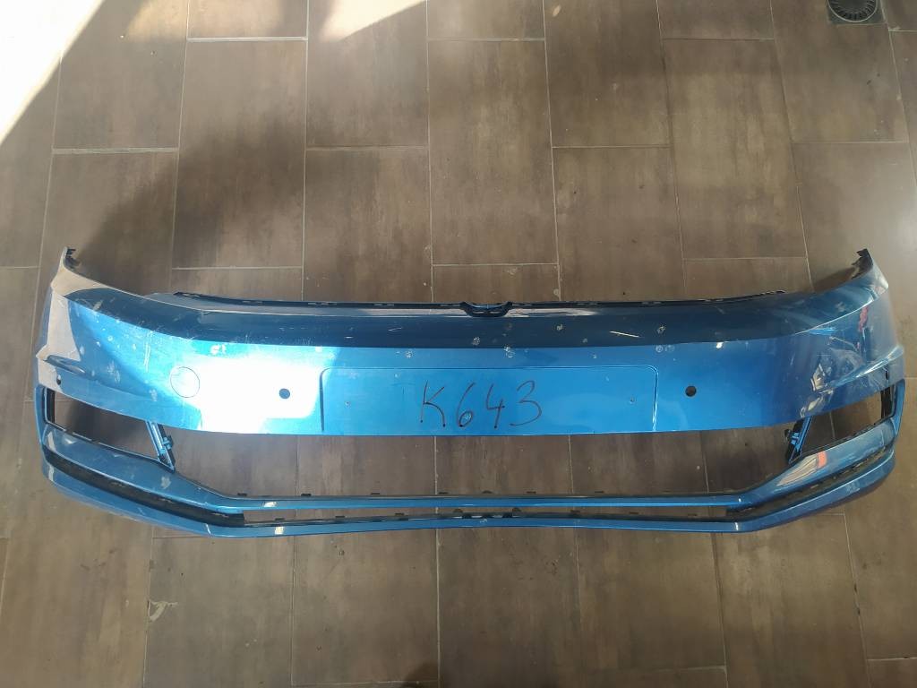 Predný nárazník VW Volkswagen Touran II 2 5TA 15-