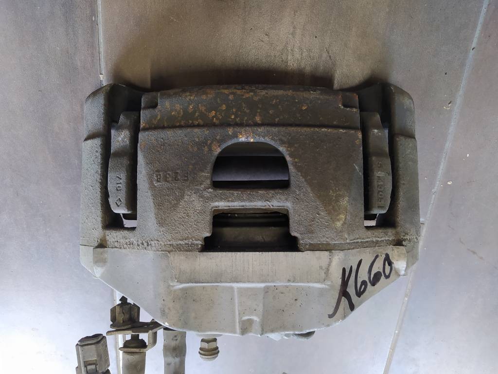 Pravý predný brzdový strmeň Audi A6 C6 4F 3.0 TDI