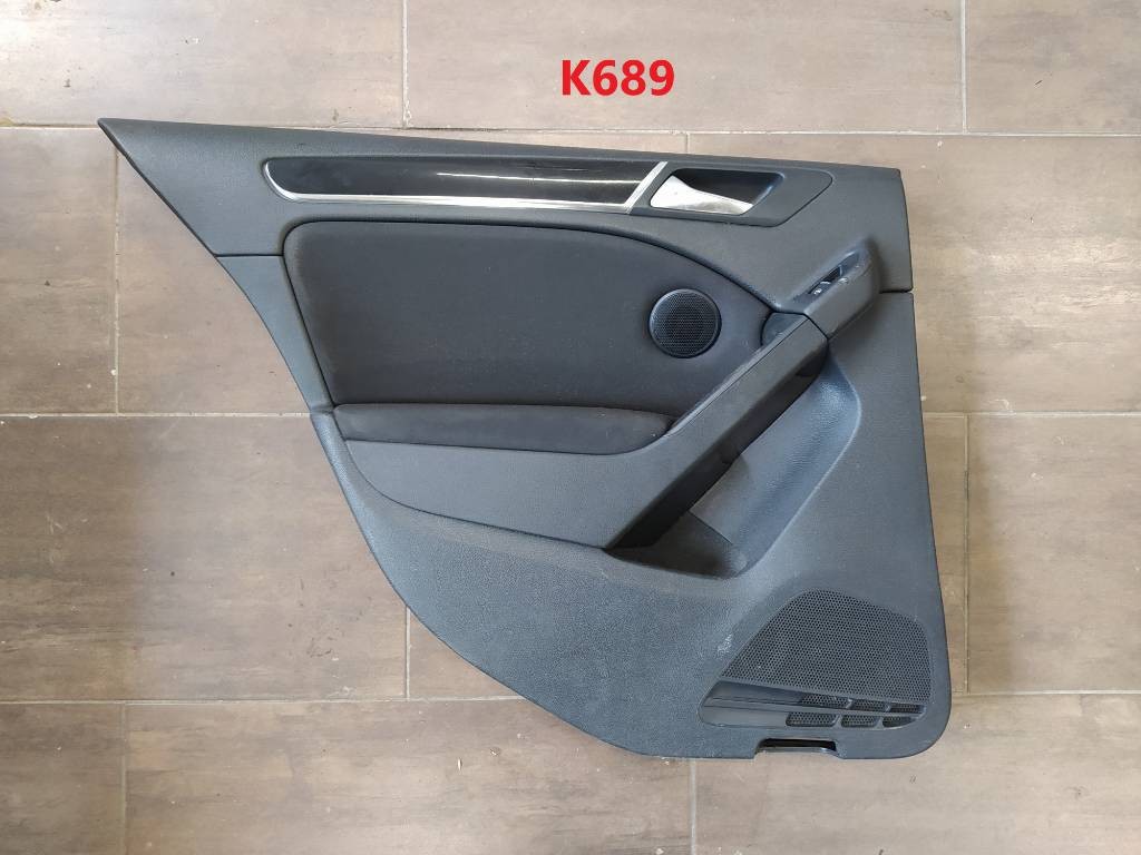Ľavý zadný tapacír dverí VW Volkswagen Golf VI 5K