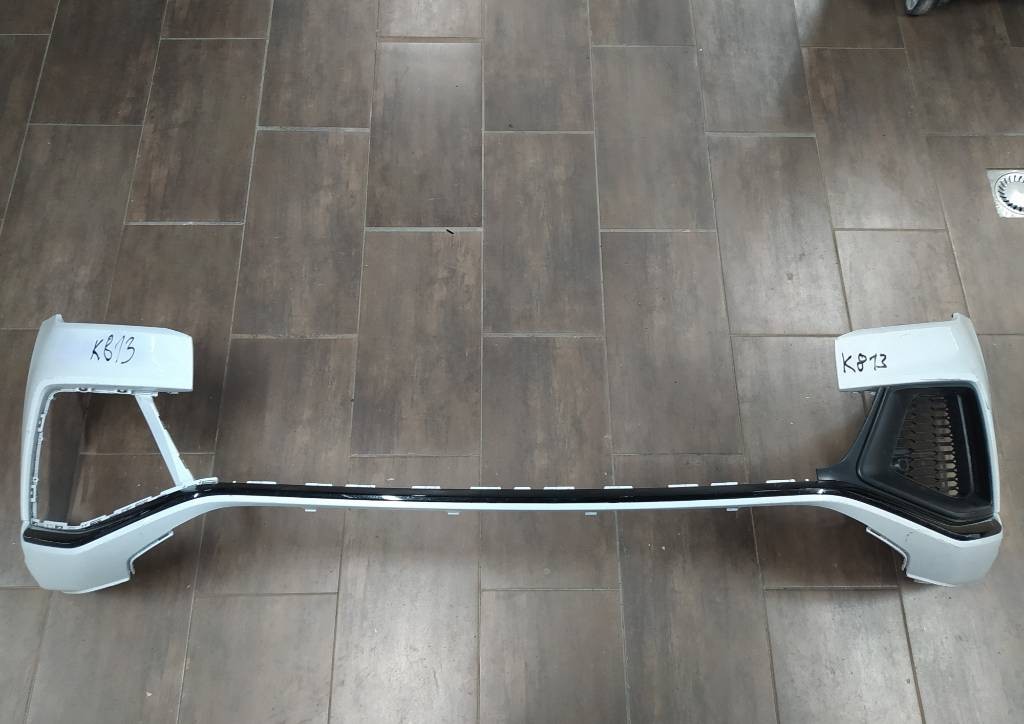Predný nárazník AUDI Q8 4M8807437D S-LINE 4M8