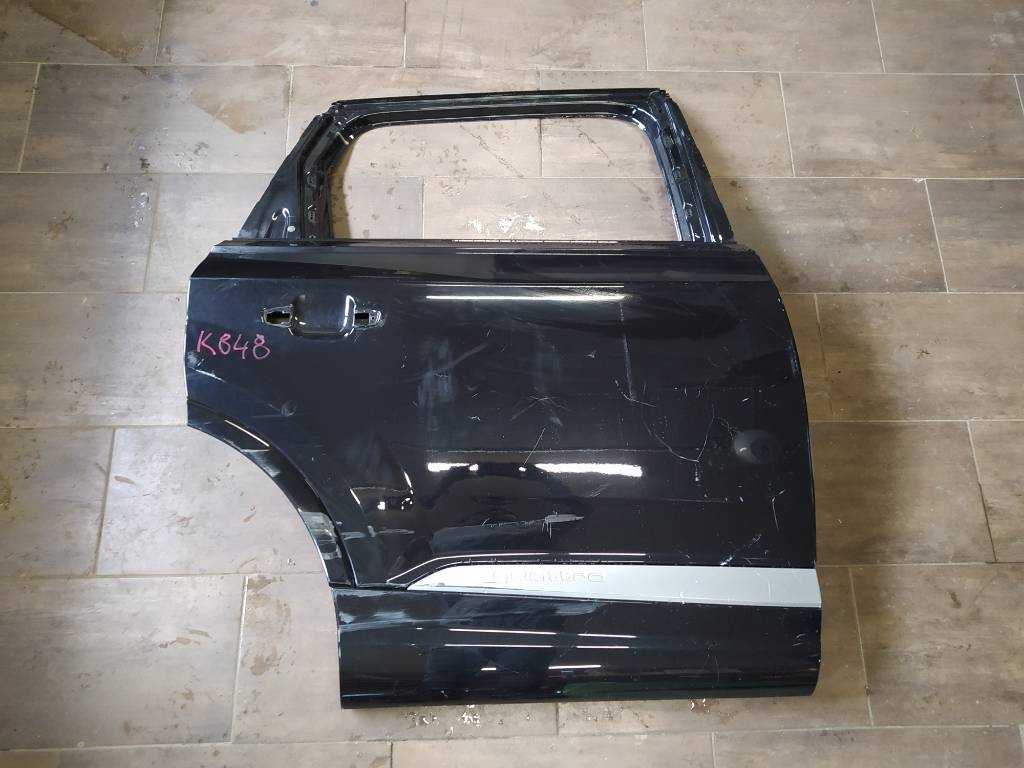 Pravé zadné dvere Audi Q7 4M